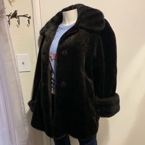 Vintage women’s Faux Fur Coat 80s/90s
